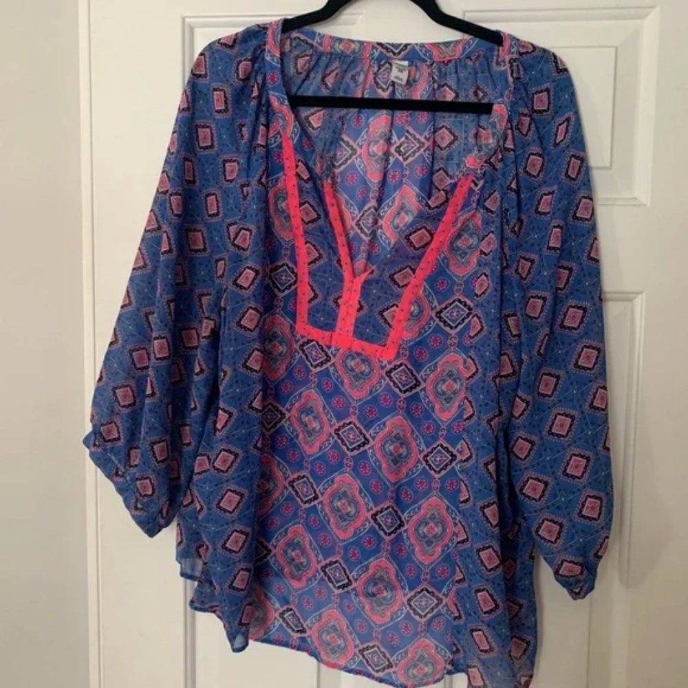 Maternity blouse size S